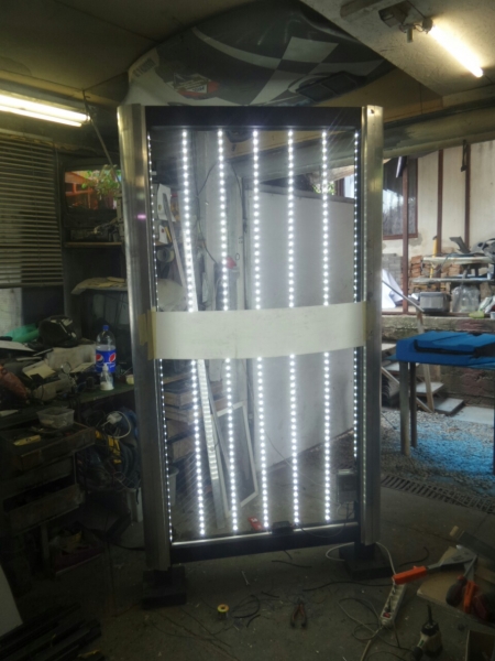 világító pylon gyártás - debrecen
